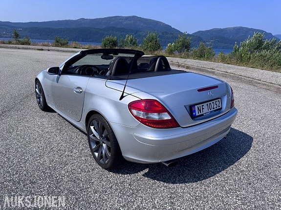 Mercedes-Benz slk 15 of 30