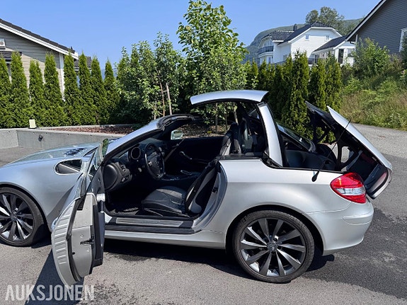 Mercedes-Benz slk 23 of 30