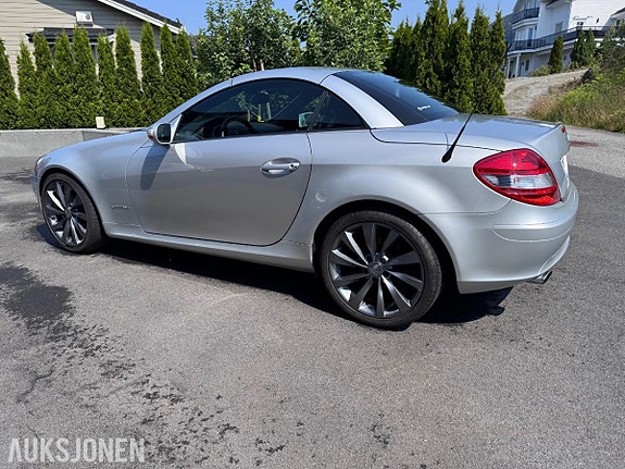 Mercedes-Benz slk 21 of 30