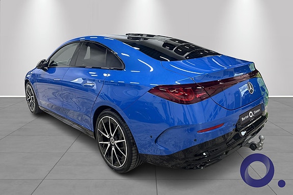 Mercedes-Benz CLA350 3 of 18