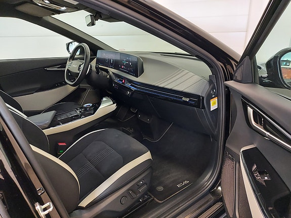 Kia EV6 21 of 30