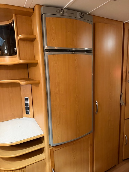 KABE 590 Royal XL /alde/Markise /Køye/Batteripakke/fortelt/Aircondition/Fukttest/Finans 23 of 30