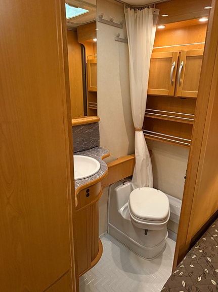 KABE 590 Royal XL /alde/Markise /Køye/Batteripakke/fortelt/Aircondition/Fukttest/Finans 26 of 30