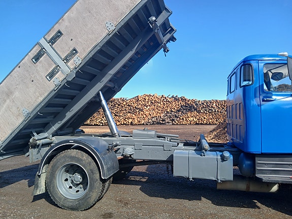 Scania L 80 s 42 4 of 11