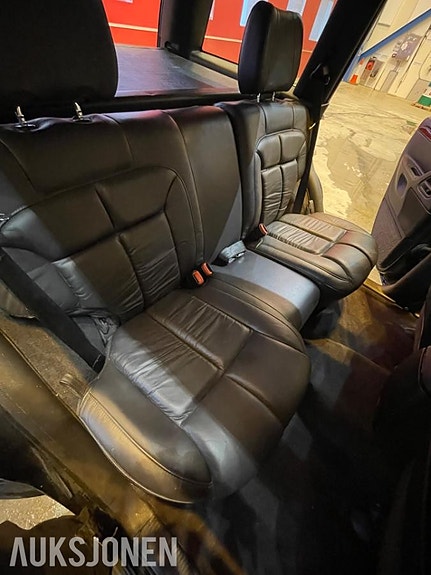 Jeep Grand Cherokee 20 of 30