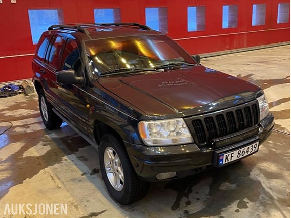 Jeep Grand Cherokee 3 of 30