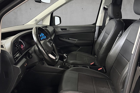 Volkswagen Caddy Maxi 23 of 30