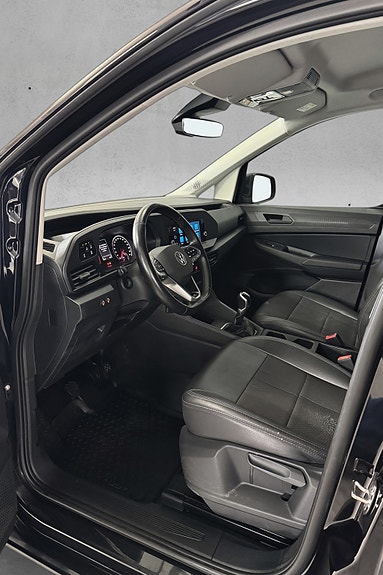 Volkswagen Caddy Maxi 22 of 30