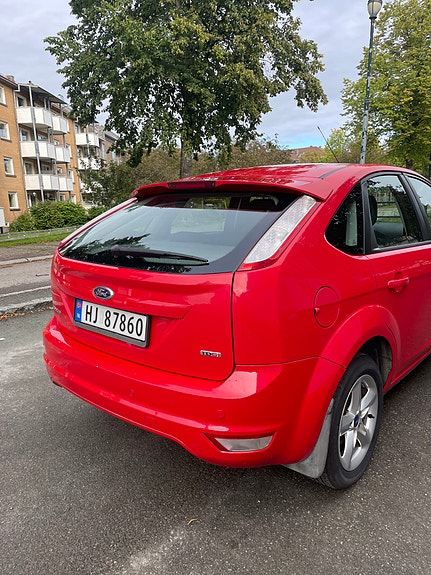 Ford Focus 9 of 28