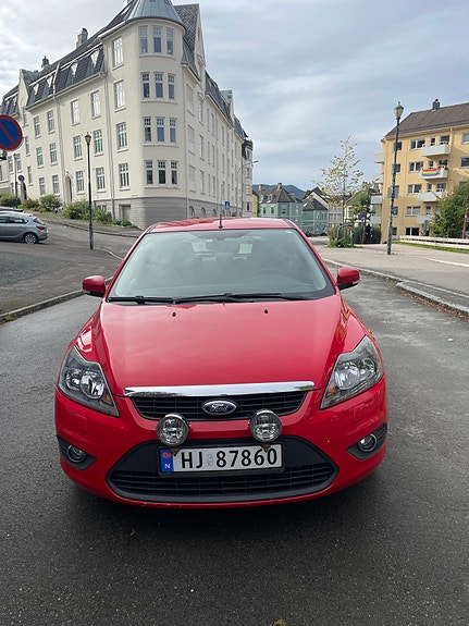 Ford Focus 12 of 28