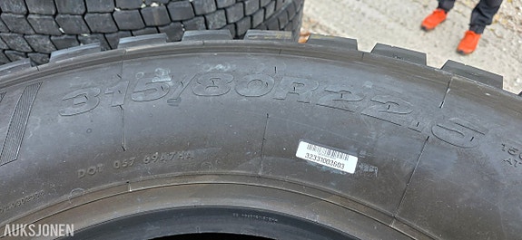 Andre 8 stk. Evergreen EDM60 315/80R22.5 lastebildekk 4 of 7
