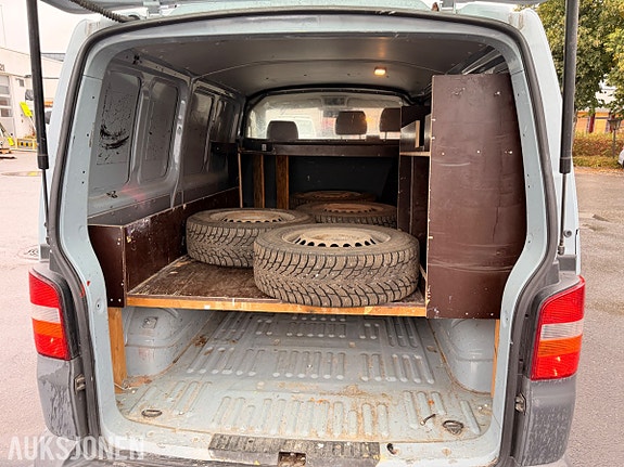 Volkswagen Transporter 7 of 30