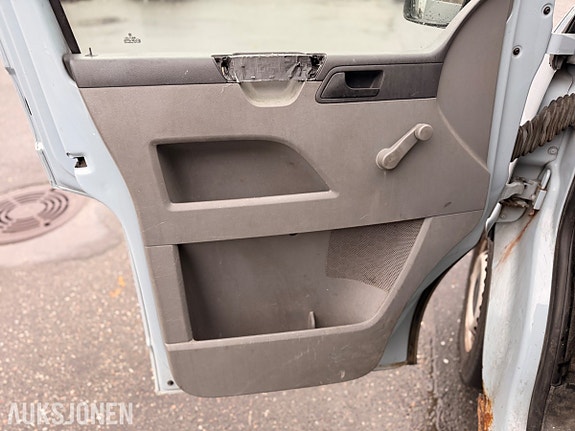 Volkswagen Transporter 11 of 30