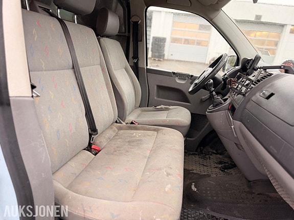 Volkswagen Transporter 22 of 30