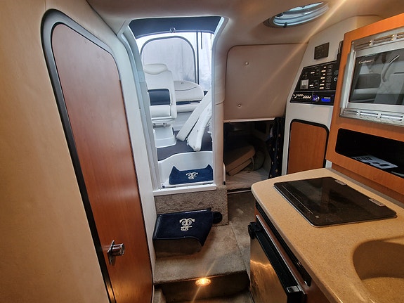 BM-184 Crownline 250 CR 2009,Mercruiser QSD 4,2 l 320 hk motor.  Ca 520 timer. 15 of 30
