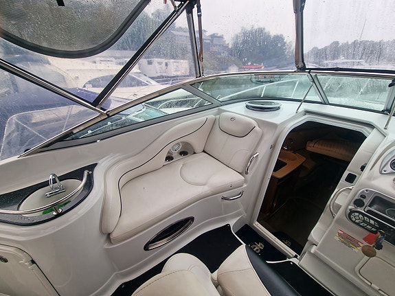BM-184 Crownline 250 CR 2009,Mercruiser QSD 4,2 l 320 hk motor.  Ca 520 timer. 4 of 30