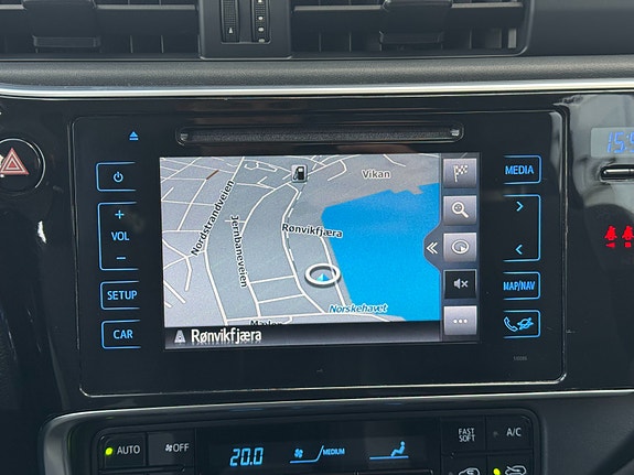 Toyota Auris 20 of 30