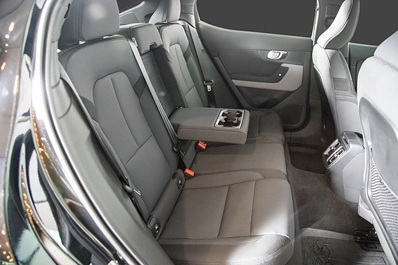 Polestar 2 24 of 30