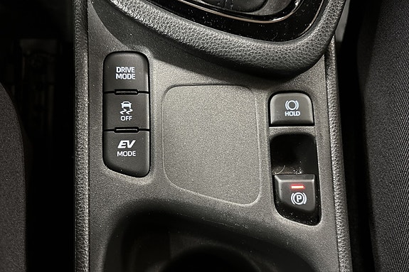 Toyota Yaris 24 of 27