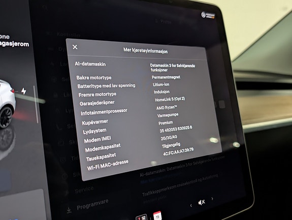 Tesla Model Y 11 of 28
