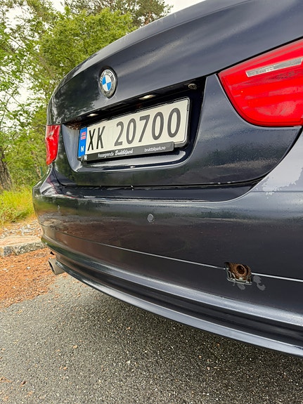 BMW 320i 11 of 11