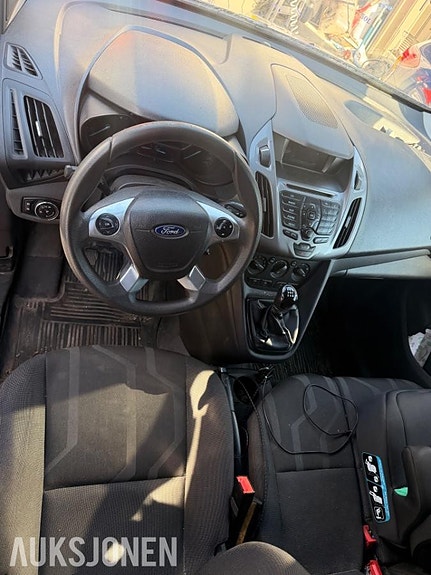 Ford Connect 14 of 16