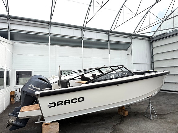 Draco 22 RS m/ Yamaha F150. Èn eier. Kun 105 timer. Strøken. Lagring inkludert! 3 of 25