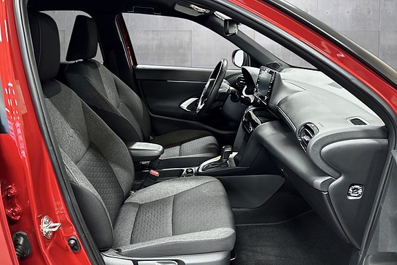 Toyota Yaris Cross 14 of 30
