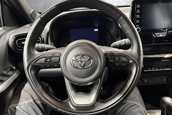 Toyota Yaris Cross 11 of 30