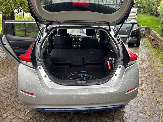 Nissan Leaf 6 of 30