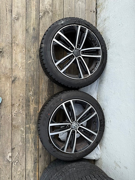 Volkswagen Golf VII 18 of 21