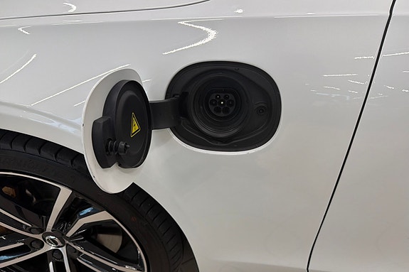 Volvo V90 9 of 19