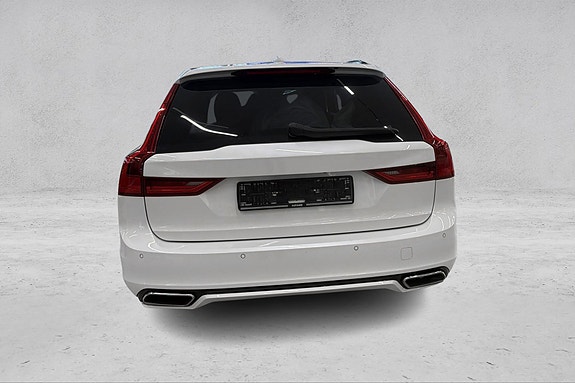 Volvo V90 4 of 19