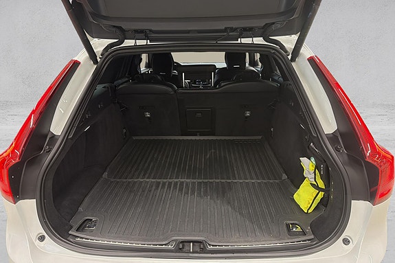 Volvo V90 18 of 19
