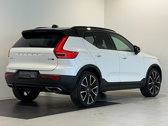 Volvo XC40 5 of 30