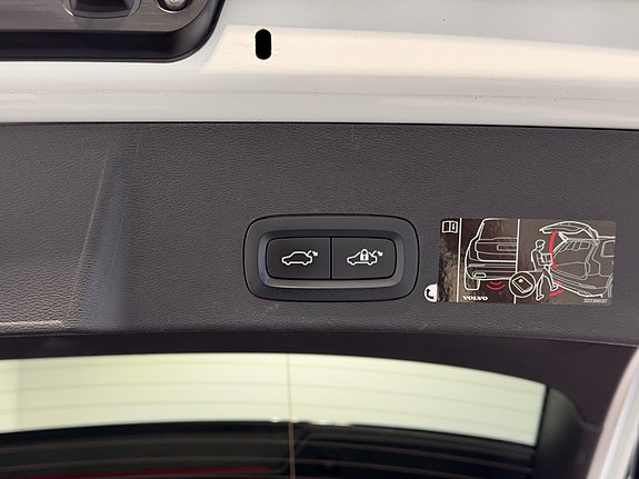Volvo XC40 28 of 30