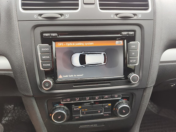 Volkswagen Golf VI 16 of 17