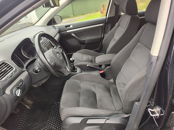 Volkswagen Golf VI 9 of 17