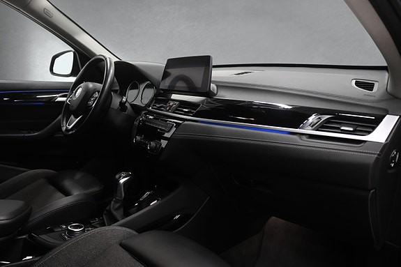 BMW X1 18 of 26