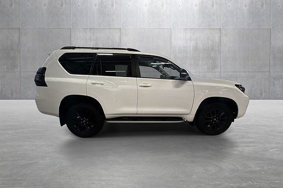 Toyota Land Cruiser 6 of 20