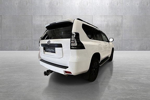 Toyota Land Cruiser 5 of 20