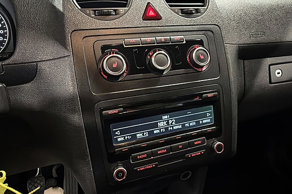 Volkswagen Caddy Maxi 22 of 24