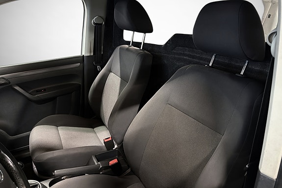 Volkswagen Caddy Maxi 19 of 24