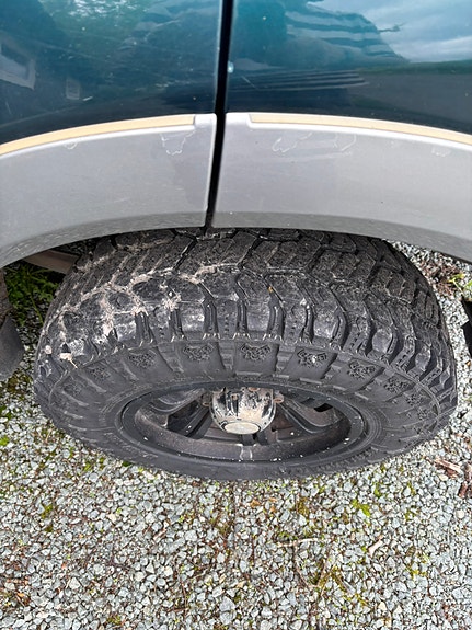 Mitsubishi Pajero 5 of 5