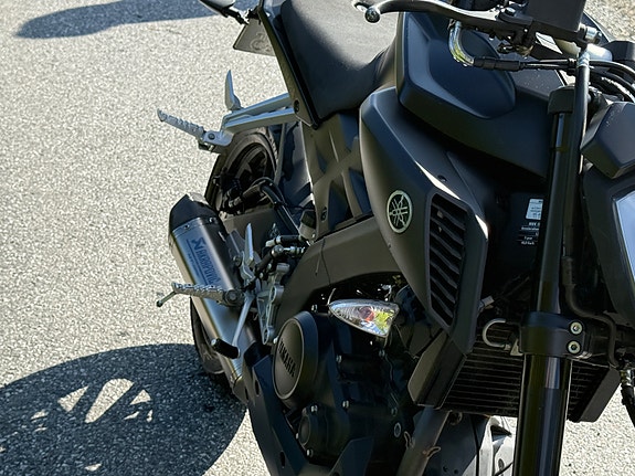 Yamaha MT-125 5 of 10