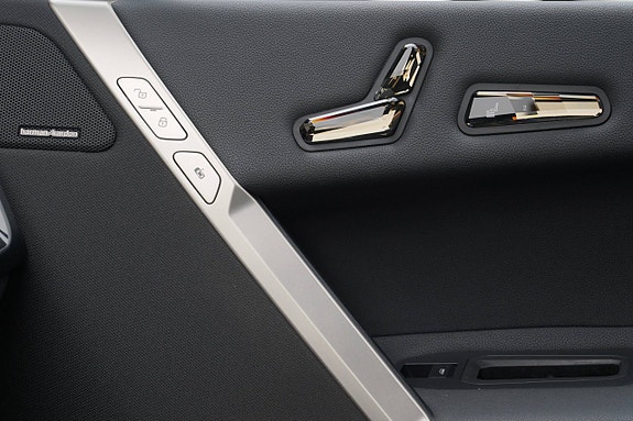 BMW iX 18 of 29