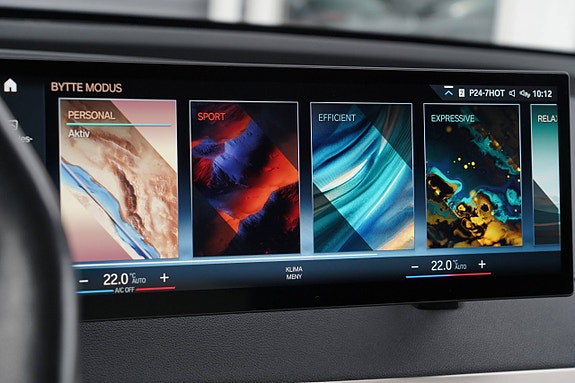 BMW iX 24 of 29