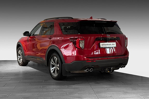 Ford Explorer 4 of 30