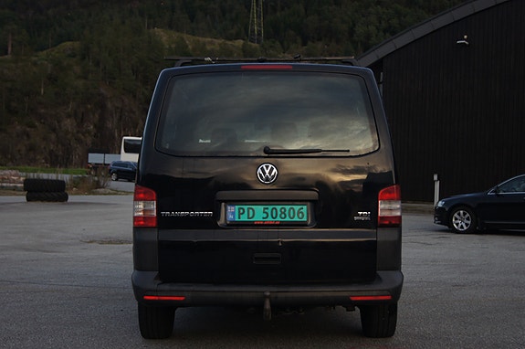 Volkswagen Transporter 7 of 10
