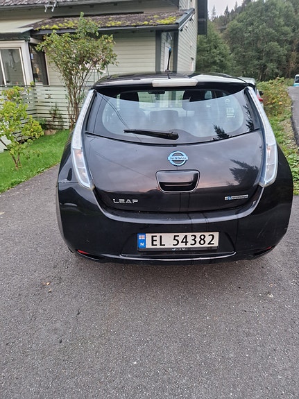 Nissan Leaf 10 of 11